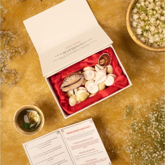 13 Goddess Lakshmi Puja Kit (25 nos) - Image 1